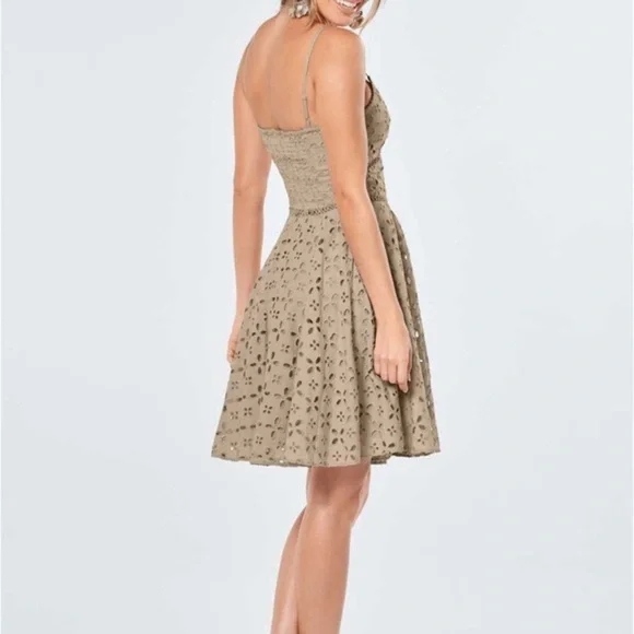 Venus Eyelet Dress size 10 - Picture 5 of 12